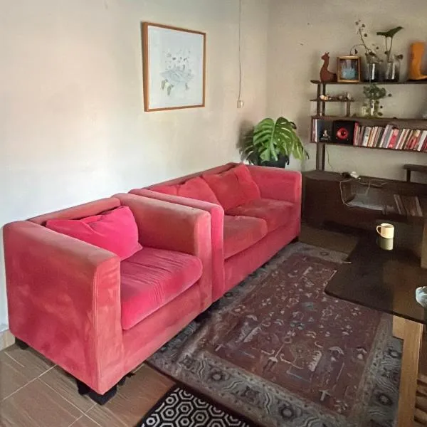 Rumasu Homestay, hotel in Yogyakarta