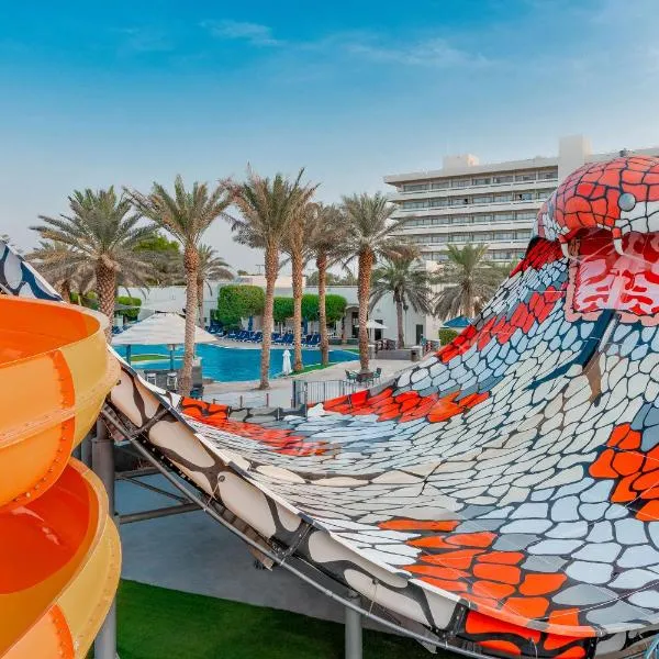 Radisson Blu Hotel & Resort, Al Ain, Hotel in al-Ain