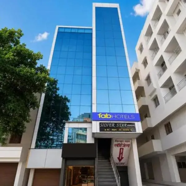 FabHotel Silver Star, hotel a Pune