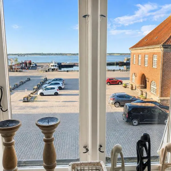 Stubbekøbing Harbour View Stopover, готель у місті Stubbekøbing