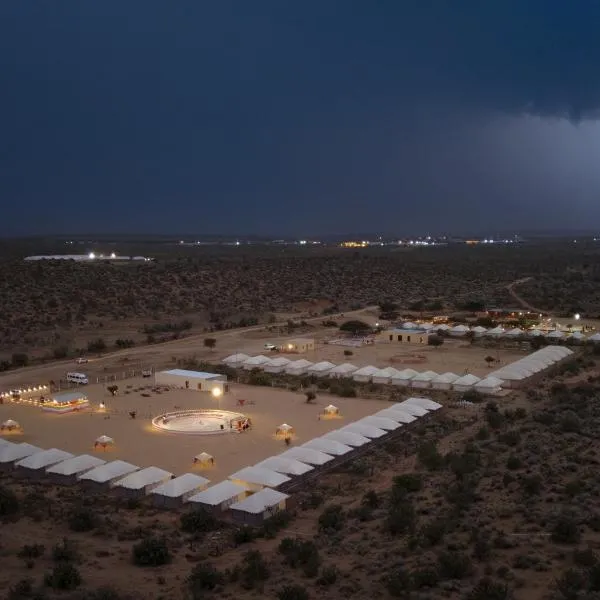 Jaisalmer में, होटल Rumis Desert Camp