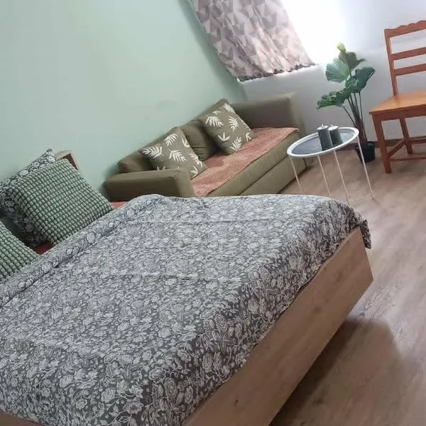Escale a Malo Dunkerque, joli appartement rénové et équipé à 100m de la plage digue, capacité 2 personnes, hotel di Dunkerque