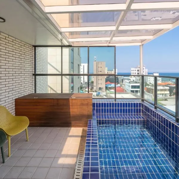 Gangneung Kwiseute Spapension, hotel in Gangneung