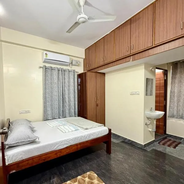 Anand's Elegant 2BHK Apartment - AC，邁索爾的飯店