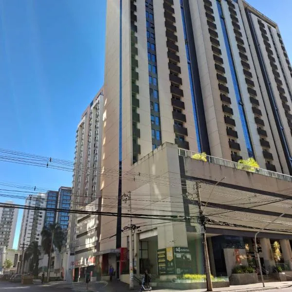 S4 Hotel Águas Claras 300m do Metrô Piscina, Academia e Garagem, hotel a Águas Claras