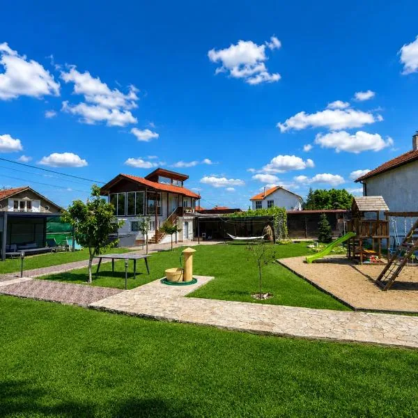 Guest House Galabnik, Bulgaria, hotel Gŭlŭbnik városában