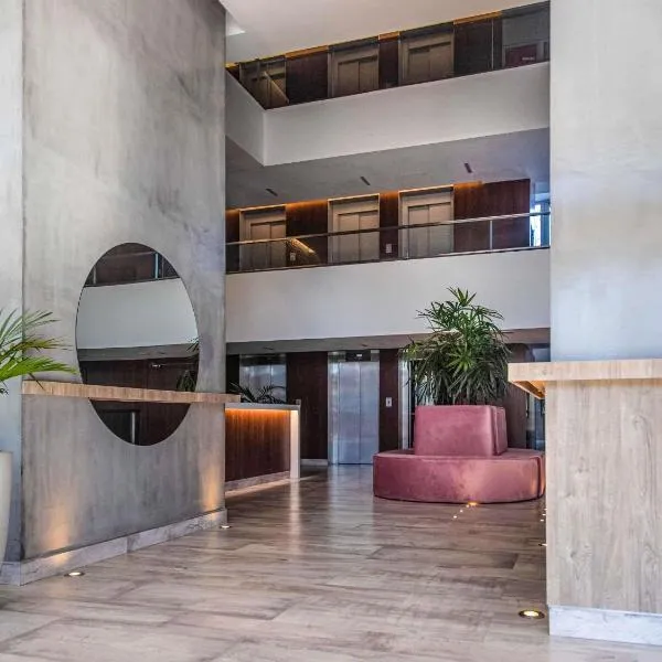 Mercure Rosario, khách sạn ở Rosario