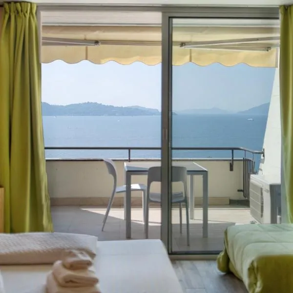 Appartamento La Selva Vista Lago, hotel in Ghiffa