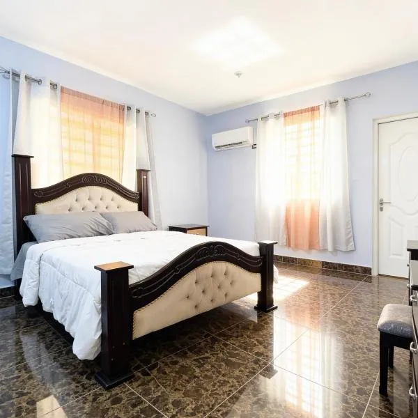 Ameriwest Guest House, hotel en Boca Chica
