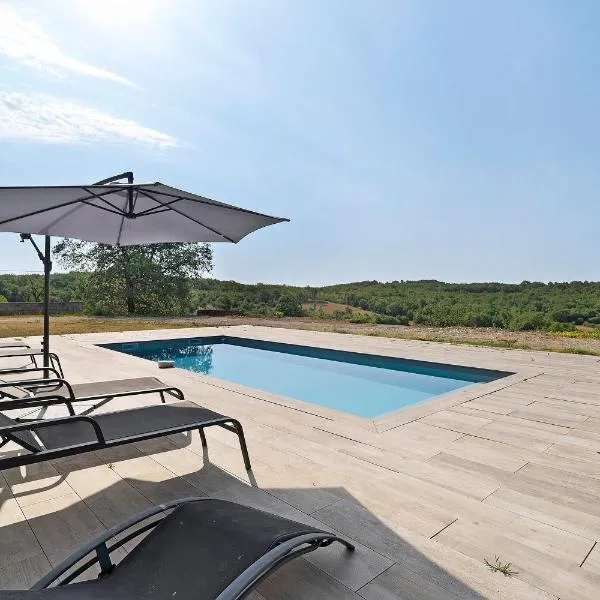Villa Alfaro, hotel v destinácii Saint-Cernin-de-Larche