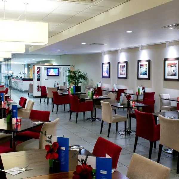 Holiday Inn Express Rotherham - North by IHG, hotel di Rotherham