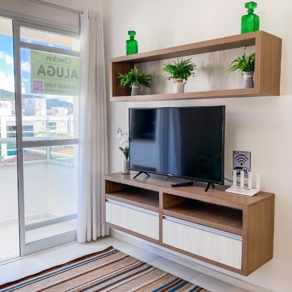 Amplo apartamento a 5 min da Praia de Palmas - 0433