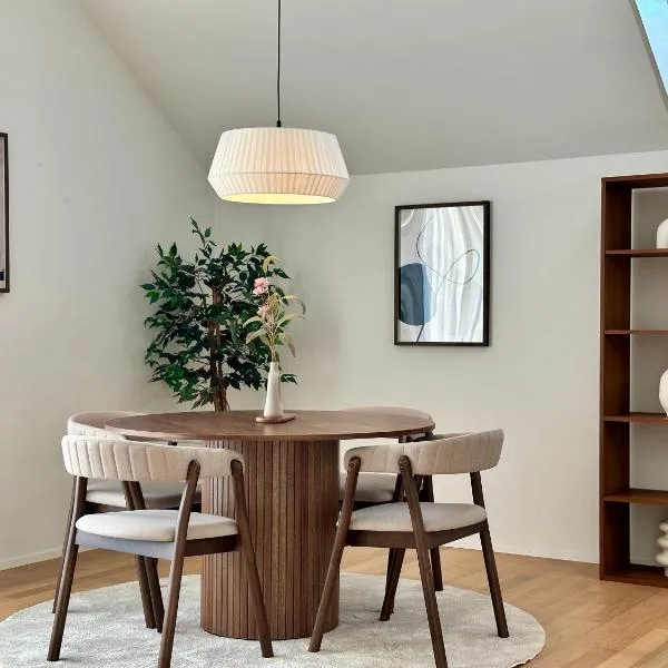 Seeland Loft - 1 Bedroom & Free Parking, хотел в Kerzers