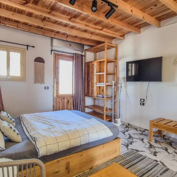 Bedro Dahab Rooftop Studio Sea View – hotel w mieście Dahab