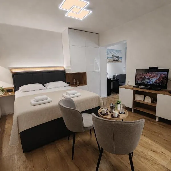 Urban Pupa, hotel ve Splitu