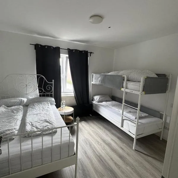 Gästehaus OG, hotel a Colònia