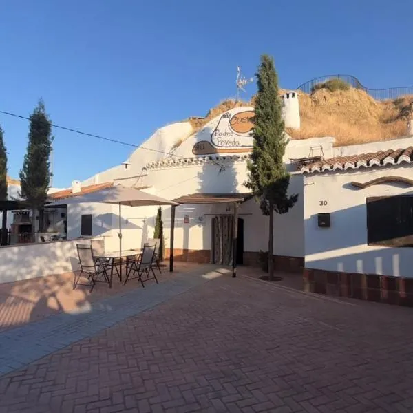 Cuevas Padre Poveda, hotelli kohteessa Guadix