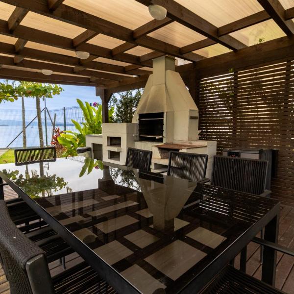 Oceanfront House with Heated Pool, Jacuzzi, Fireplace - Foto 5