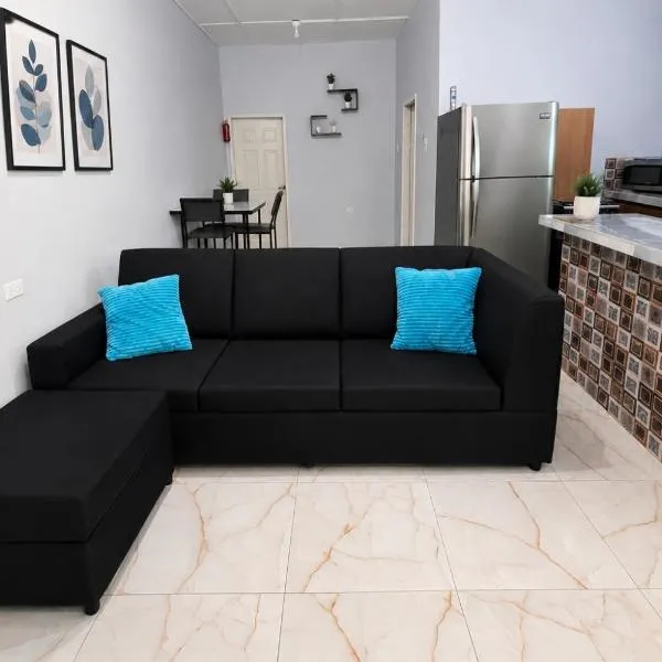 Piarco Airport Guest House, hotel en Piarco