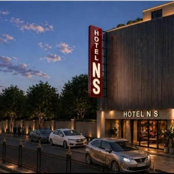 Hotel NS Plaza Near Delhi Airport, hotel in New Delhi