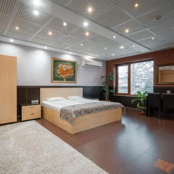 Hotel Ego - Parking Available - Top Central Location, hotel u gradu Plovdiv