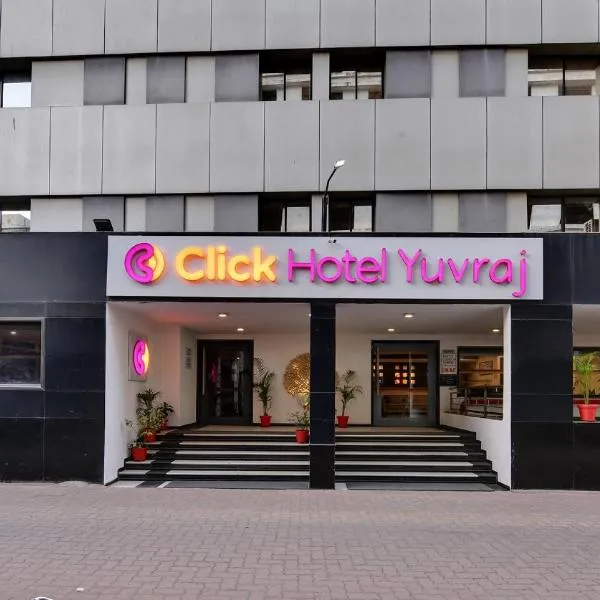 Click Hotel Yuvraj, hotel u gradu 'Surat'