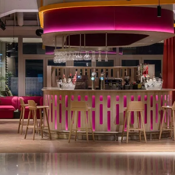 ibis Styles Barcelona Sant Joan Despi, hotel u gradu San Huan Despí