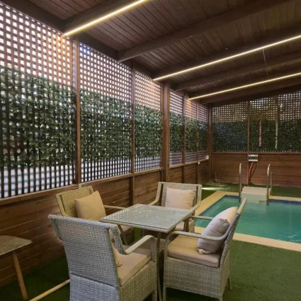 كمبوند العالمية, hotel a Madinat Al Ashir min Ramadan