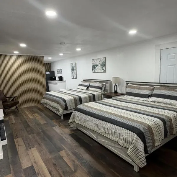 Basswood Resort โรงแรมในPlatte City