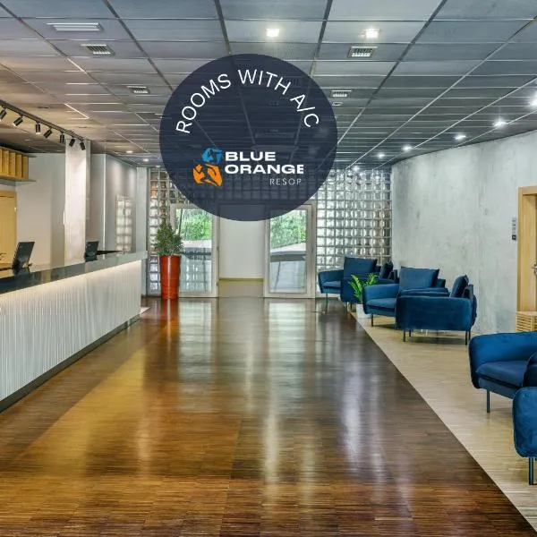Blue Orange Resort, hotel a Praga