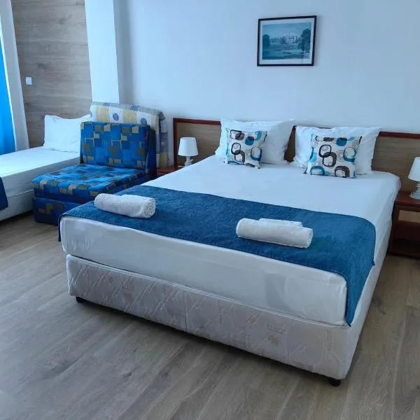 Albatros 2 Family Hotel, viešbutis mieste Kiten