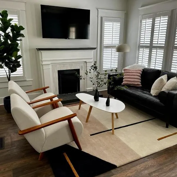 Cottage, Parking, MTSU, downtown Murfreesboro, hotelli kohteessa Murfreesboro