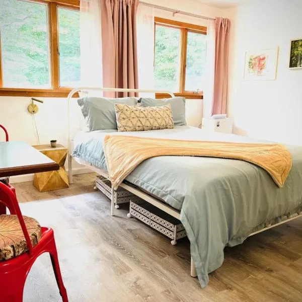 Catskills The Bohemian Dream，位于Shandaken的酒店