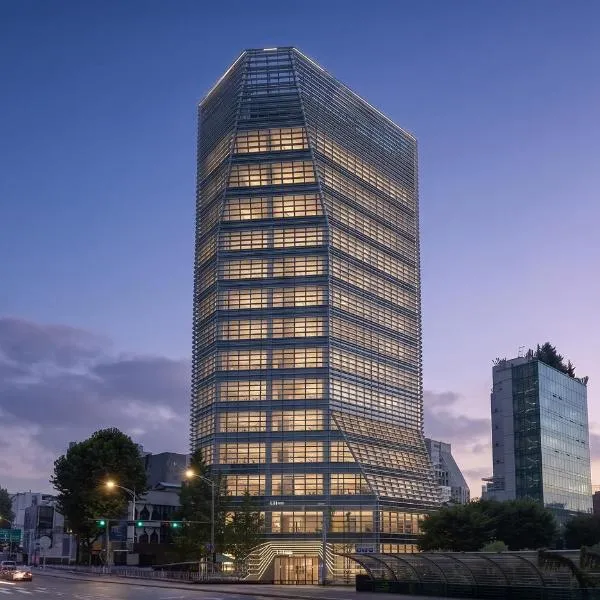 UH Suite Seoul Insadong، فندق في سول