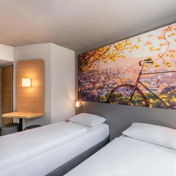 B&B HOTEL Freiburg-West, hotel in Freiburg im Breisgau