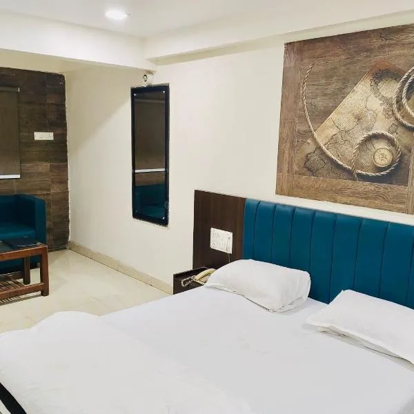 Hotel O Lal's Plaza