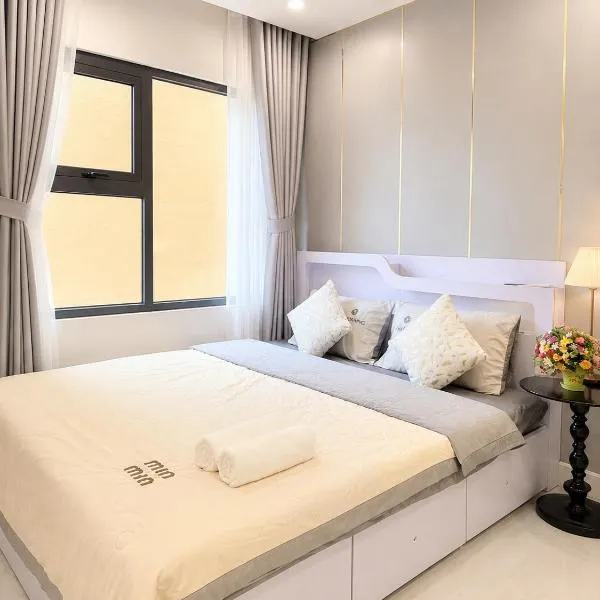 Beautiful Hotel Vinhomes Grand Park - Long Bình, хотел в Gò Công