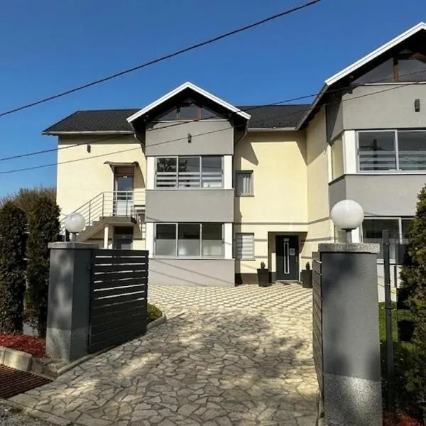 Apartmani Lotus Vrdnik, Hotel in Vrdnik