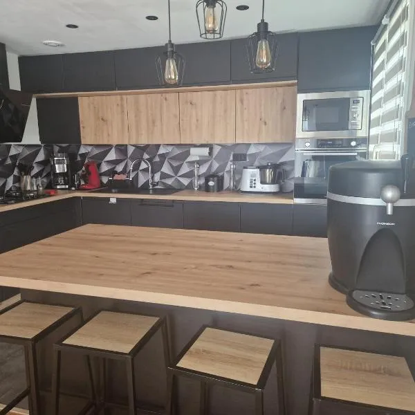 La fontenelle, khách sạn ở Lingreville