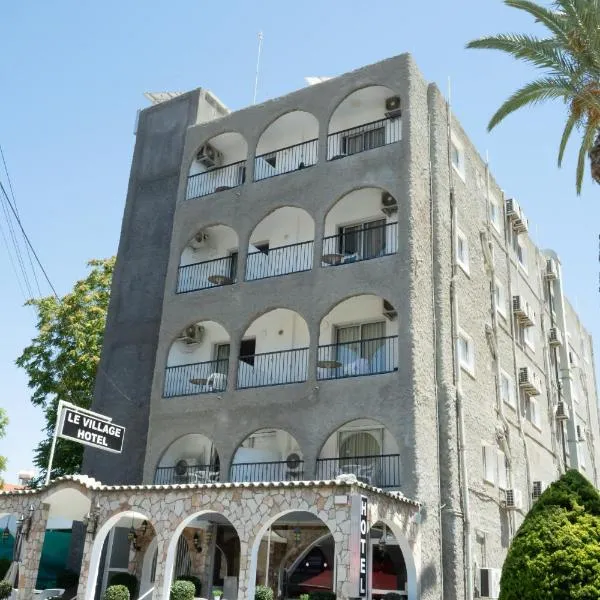 Viesnīca Le Village Hotel Limasolā