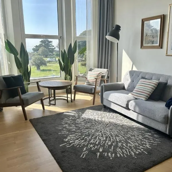Viesnīca Seaview Retreat & Private Parking Portsmutā