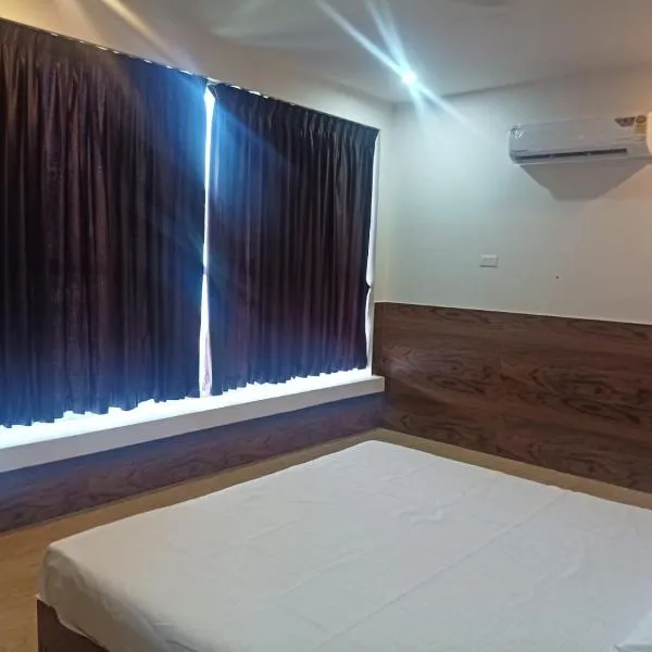 Airport View Point AVP Rooms, hotelli kohteessa Coimbatore