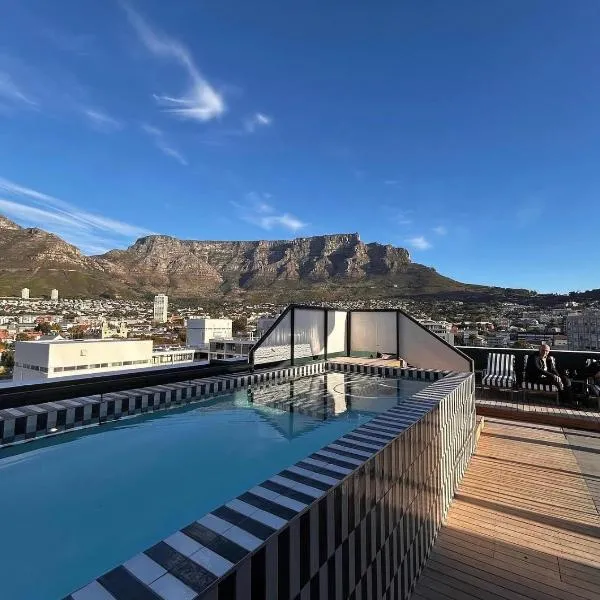 TEN on V - Fluent Serviced Apartments, hotel em Cidade do Cabo