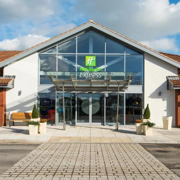 Holiday Inn Express Portsmouth – North by IHG, hotell i Portsmouth
