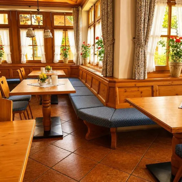 가르미슈파르텐키르헨에 위치한 호텔 Hotel Schatten