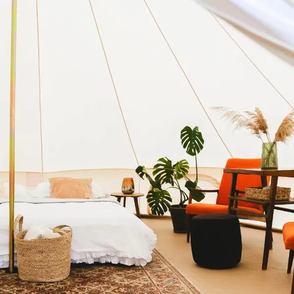 Bojanovská Glamping, hotel in Velké Pavlovice