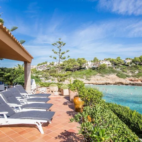 Es Mirador, hotel di Cala Mendia