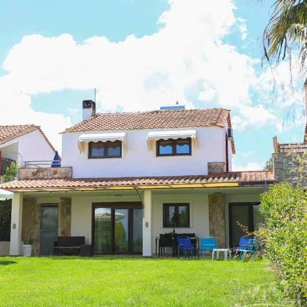 Villa Mariza, מלון בחניוטי