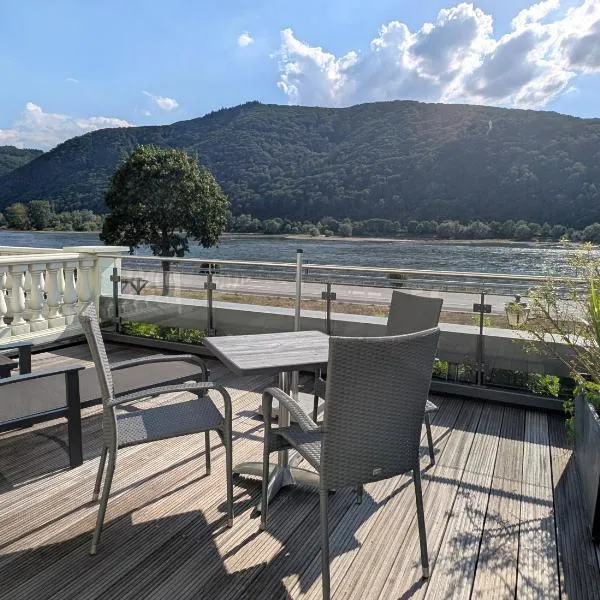 Hotel Schön am Rhein, ξενοδοχείο σε Assmannshausen