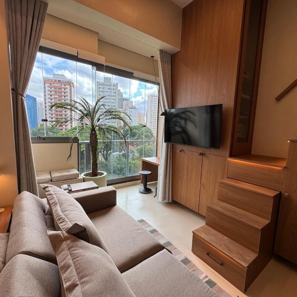 Duplex oasis next to the metro - Heated Pool